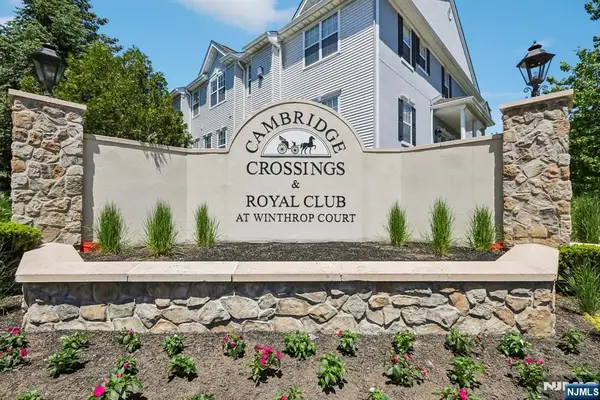 22 Devonshire Drive 128, Clifton, NJ 07013