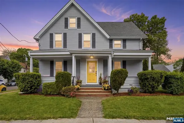 23 Center Avenue, Little Falls, NJ 07424