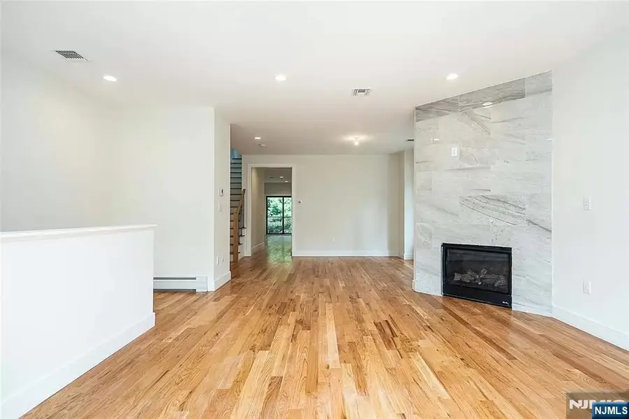 799 End Avenue, Cliffside Park, NJ 07010 - #3