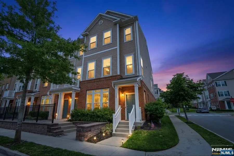 130 Wesmont Drive, Wood Ridge, NJ 07075 - #3