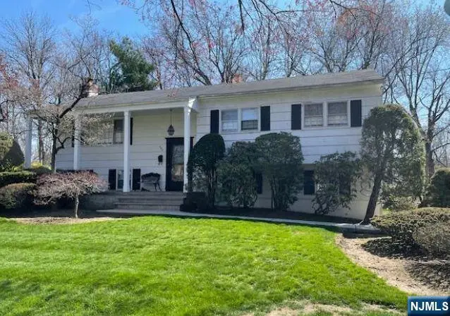 482 Tulane Court, Paramus, NJ 07652 - #2