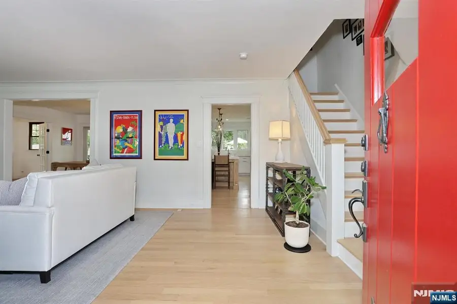 425 Wastena Terrace, Ridgewood, NJ 07450 - #2