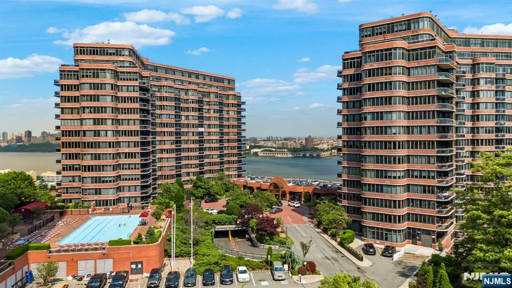100 Carlyle Drive 10B-South, Cliffside Park, NJ 07010 - #1