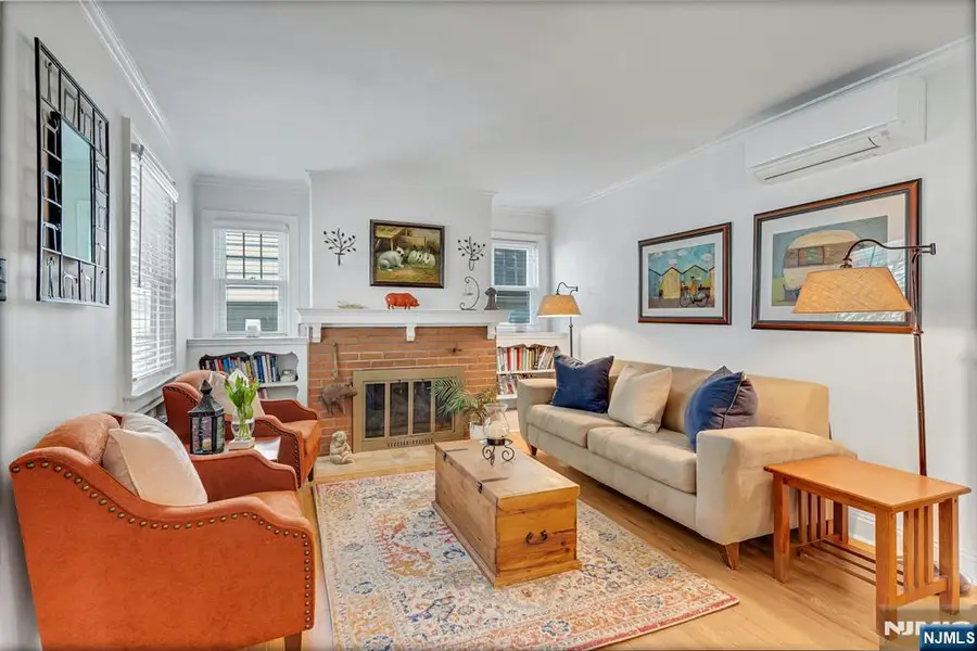 15 Elmwood Avenue, West Orange, NJ 07052 - #3