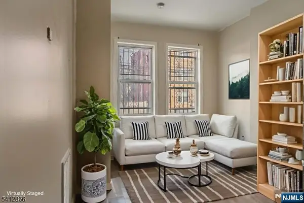 324A 14th Avenue, Newark, NJ 07103