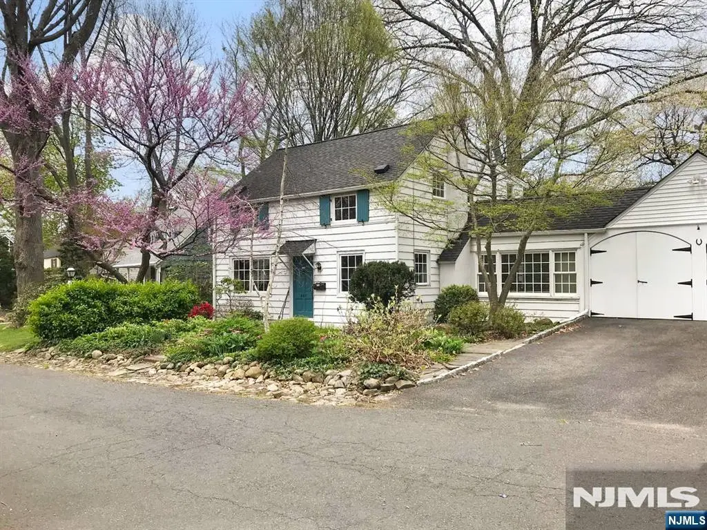 667 Sunset Road, Teaneck, NJ 07666 - #1