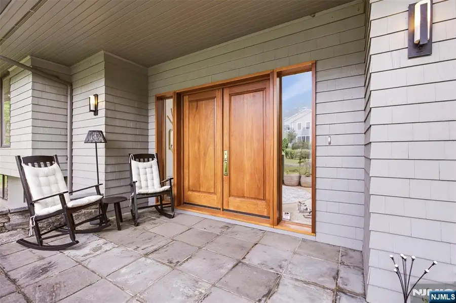 565 Green Lane, River Vale, NJ 07675 - #3