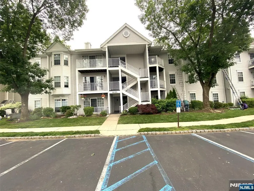 643 Plum Terrace, Mahwah, NJ 07430 - #1