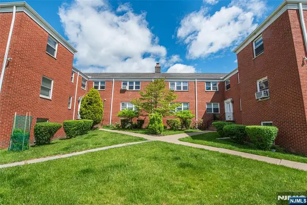 284 Claremont Avenue A3, Verona, NJ 07044