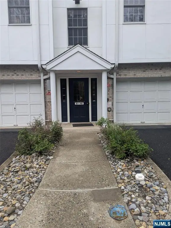 5 Colonial Village Drive, Hillsdale, NJ 07642 - #2
