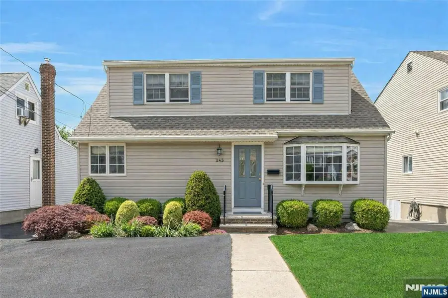245 Coupe Place, North Arlington, NJ 07031 - #2