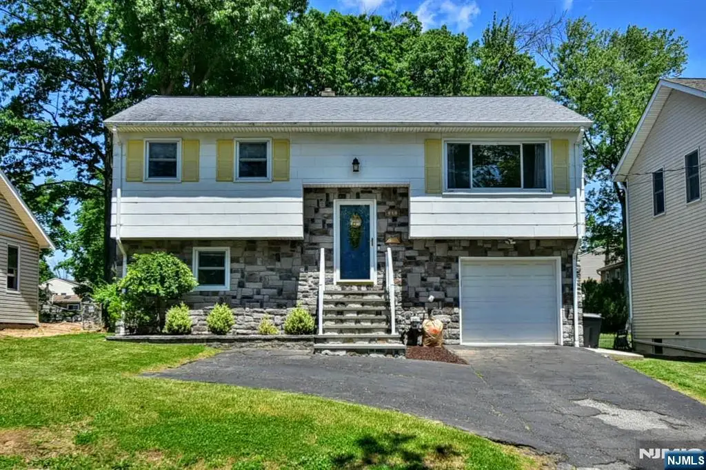 202 Lake Shore Drive, Lake Hiawatha, NJ 07034 - #1