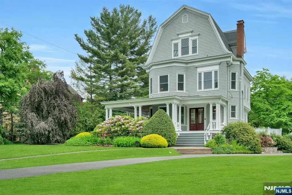 141 W End Avenue, Ridgewood, NJ 07450 - #1