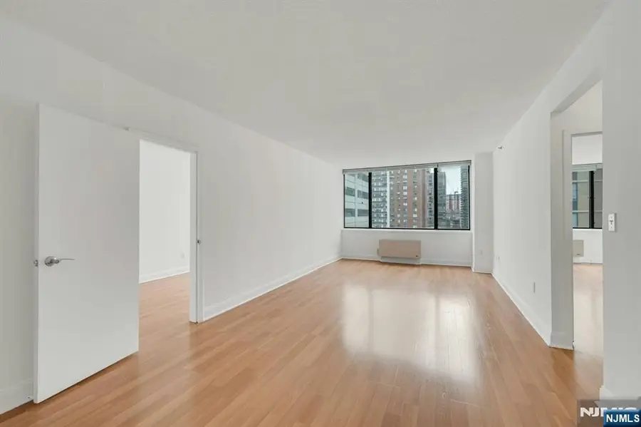 45 S River Drive 912, Jersey City, NJ 07310 - #3
