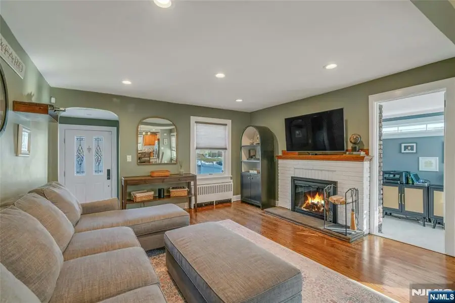 48 Harrison Avenue, Waldwick, NJ 07463 - #3