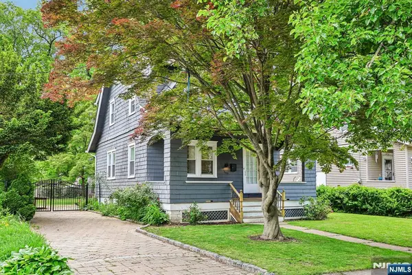 163 Poplar Avenue, Hackensack, NJ 07601