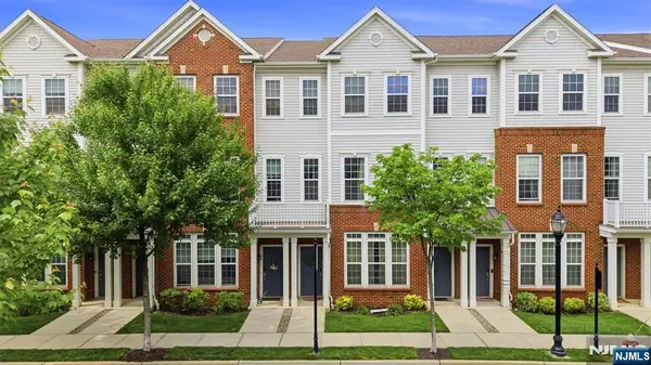 93 Wesmont Drive, Wood Ridge, NJ 07075