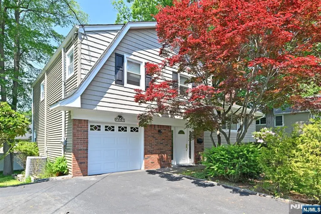 15 Carter Street, Norwood, NJ 07648 - #1