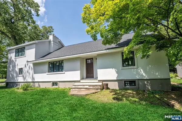 259 W Glen Avenue, Ridgewood, NJ 07450