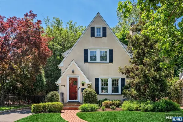 630 Wyndemere Avenue, Ridgewood, NJ 07450