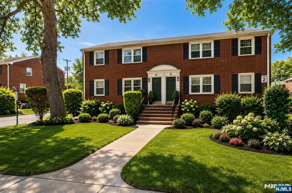 21A Carolyn Terrace, Roselle, NJ 07203 - #1