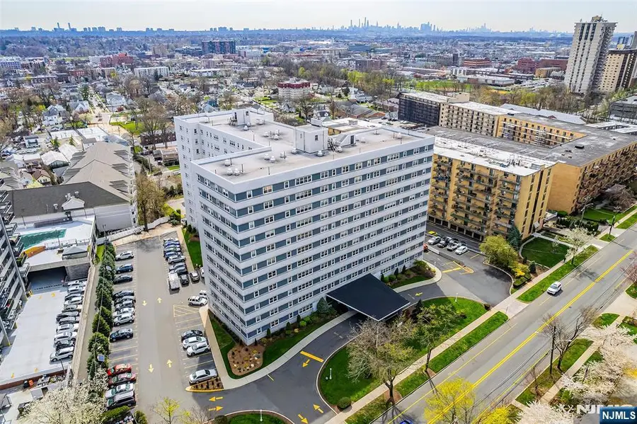 280 Prospect Avenue 8G, Hackensack, NJ 07601 - #3
