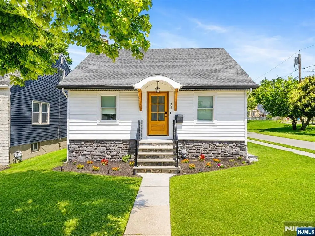 385 Copeland Avenue, Lyndhurst, NJ 07071 - #1