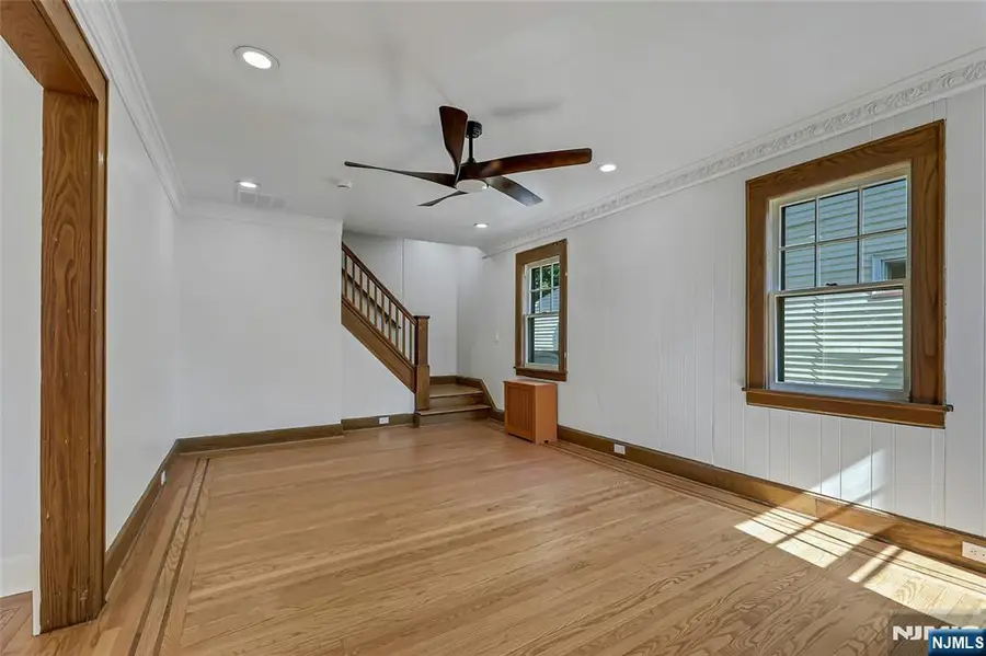 6 Colonial Court, Dumont, NJ 07628 - #3