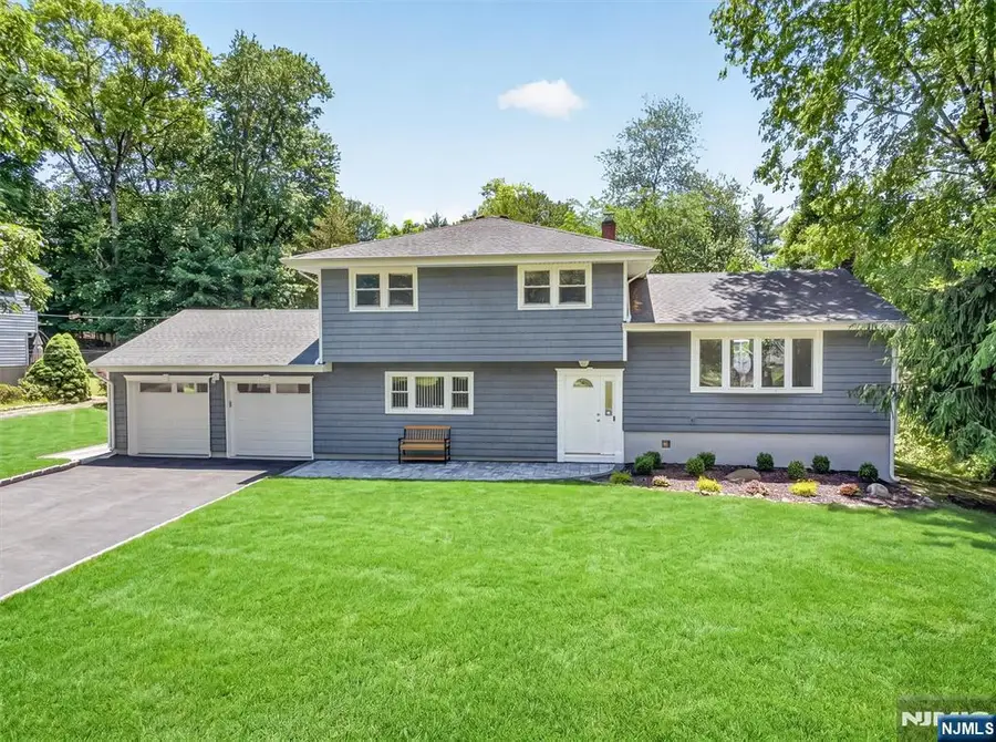 7 Willow Brook Road, Hillsdale, NJ 07642 - #2