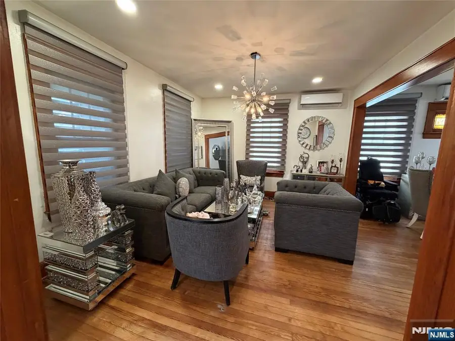 33 Sisco Place, Clifton, NJ 07011 - #2