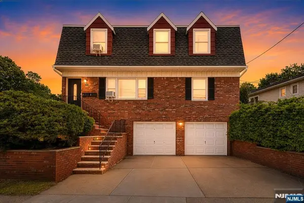 31 Marginal Road, Rutherford, NJ 07070