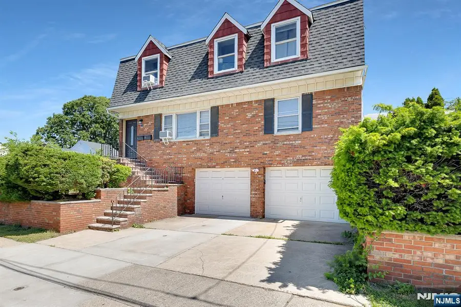31 Marginal Road, Rutherford, NJ 07070 - #3