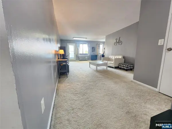 307 Prospect Avenue 4D, Hackensack, NJ 07601