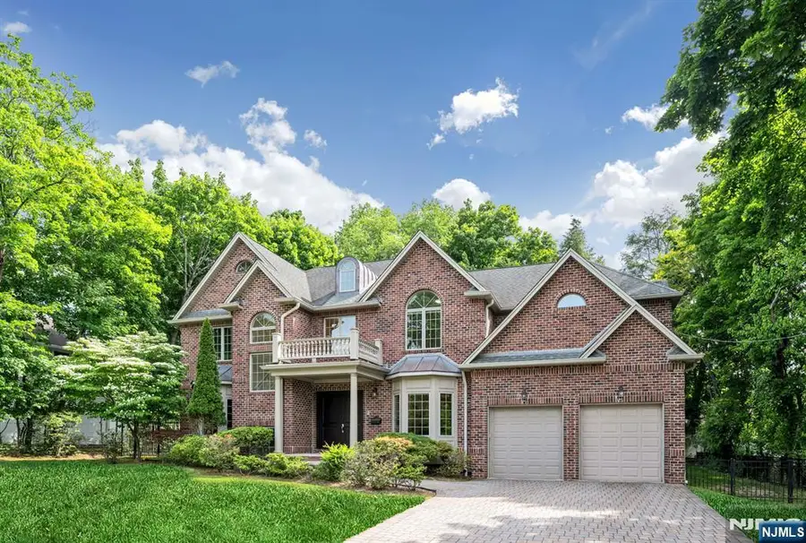 19 Walker Avenue, Closter, NJ 07624 - #2
