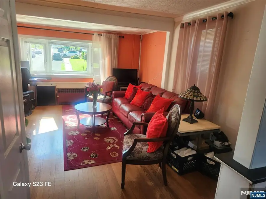75 Franklin Avenue, Bergenfield, NJ 07621 - #3