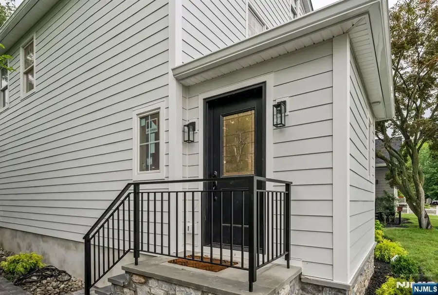 36 Albert Avenue, Fair Lawn, NJ 07410 - #2