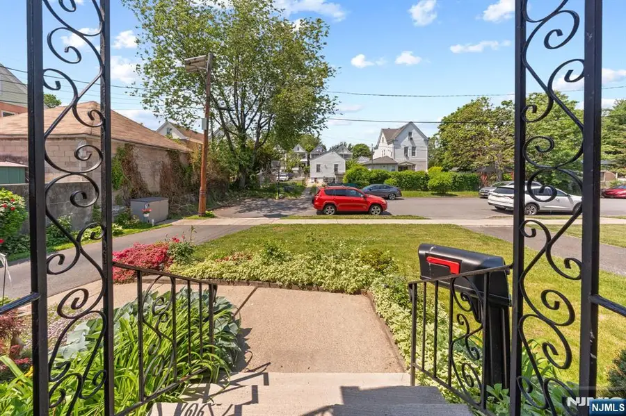23 Homcy Place, Clifton, NJ 07011 - #3