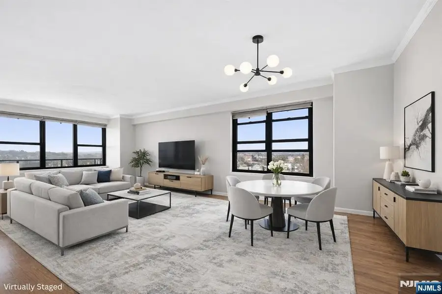 285 Aycrigg 11G, Passaic, NJ 07055 - #3
