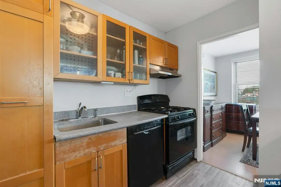 2100 Linwood Avenue 3S, Fort Lee, NJ 07024 - #3