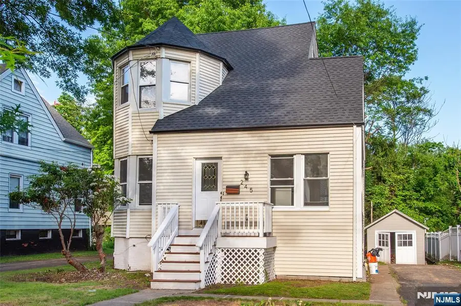 245 Elm Avenue, Bogota, NJ 07603 - #3
