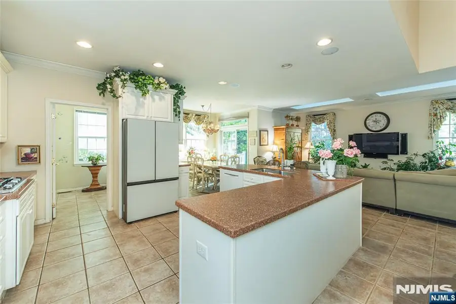 19 Coggins Lane, West Orange, NJ 07052 - #3