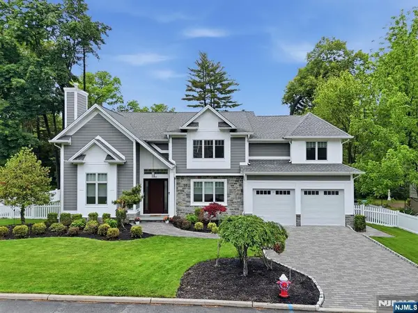 95 Mezzine Drive, Cresskill, NJ 07626