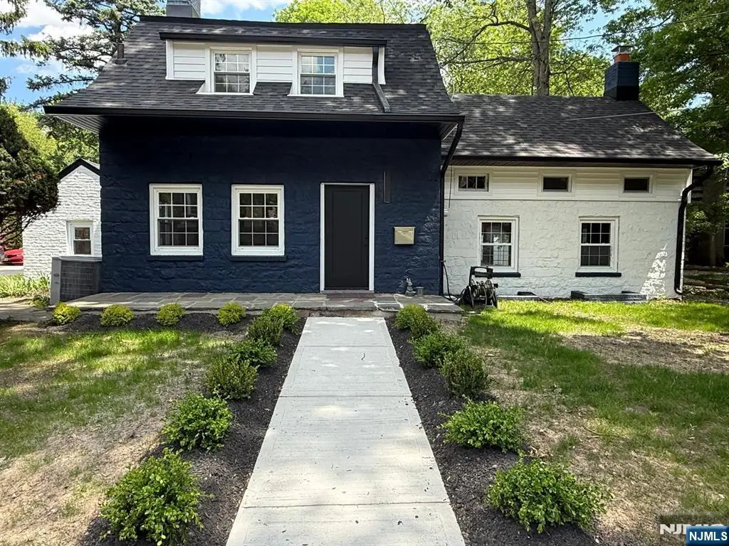 867 River Road, Teaneck, NJ 07666 - #1