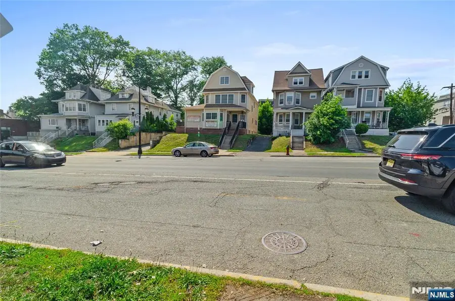 431 Washington Avenue, Belleville, NJ 07109 - #3