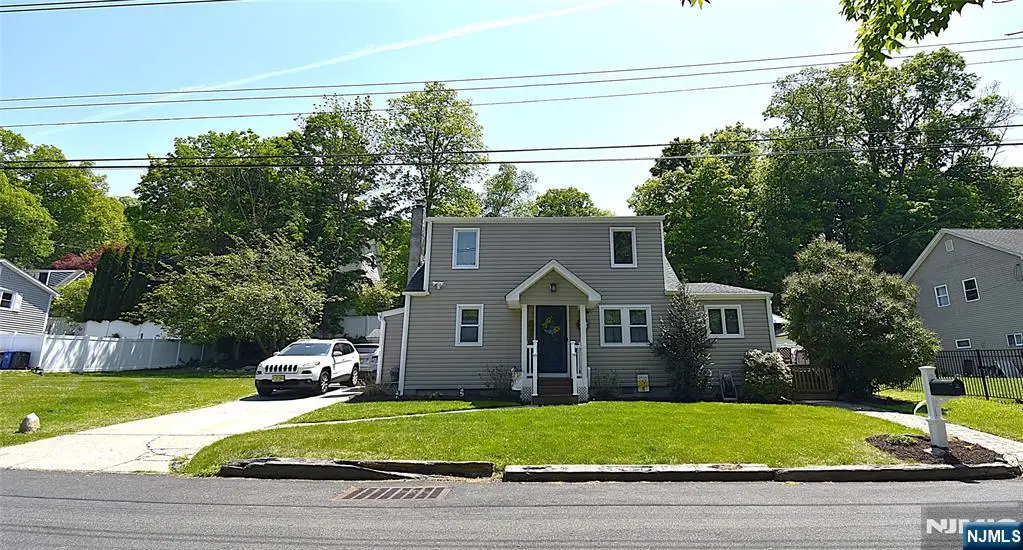 33 Alabama Avenue, Lake Hopatcong, NJ 07849 - #1