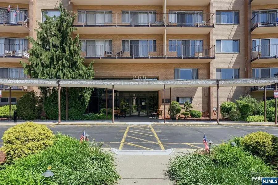 265 Main Street 704, Ridgefield Park, NJ 07660 - #2