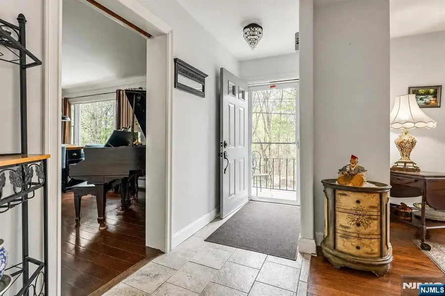 33 Brooksyde Avenue, Ringwood, NJ 07456 - #2