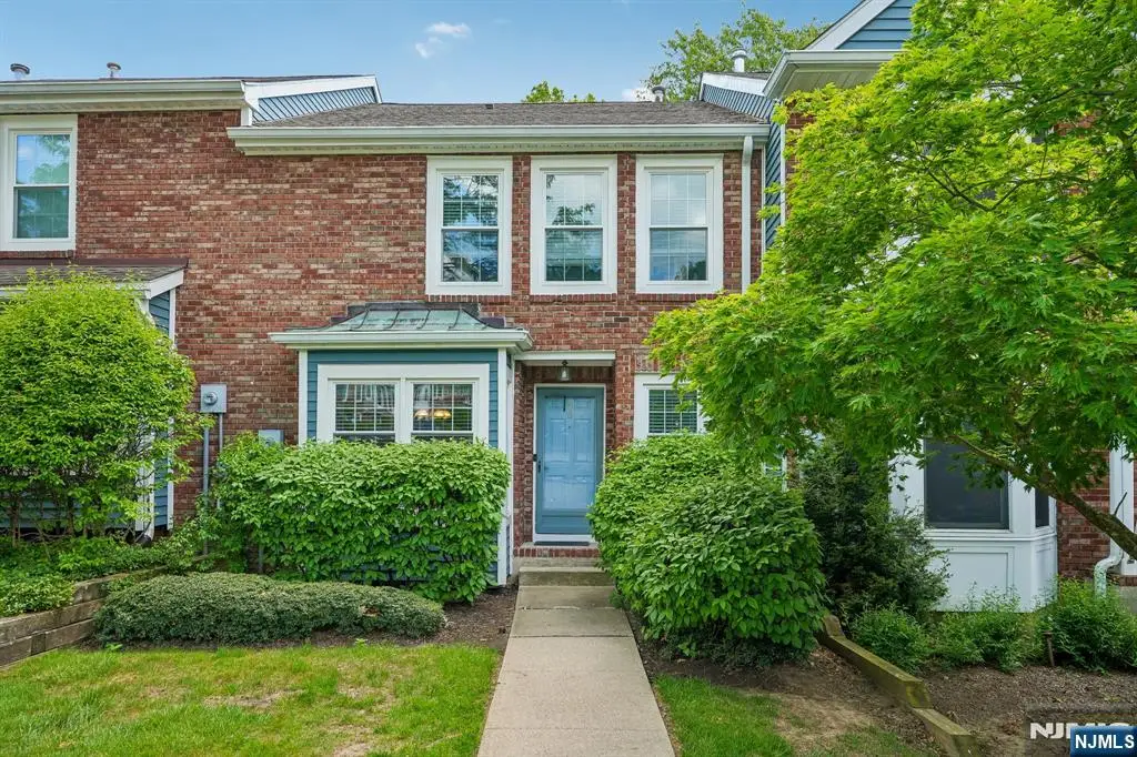 53 Woodledge Court, Rockaway, NJ 07866 - #1