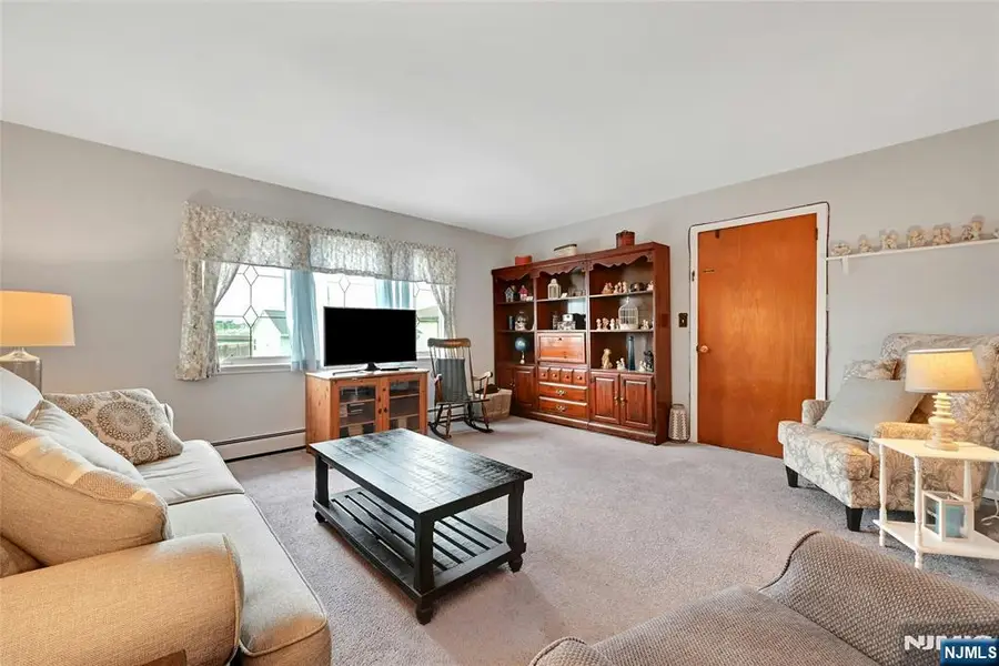 347 Chestnut Avenue, South Hackensack, NJ 07606 - #2