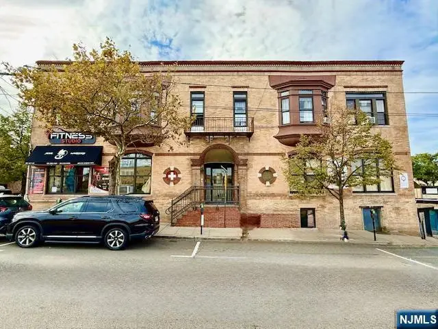 811 30th Street, Union City, NJ 07087 - #1